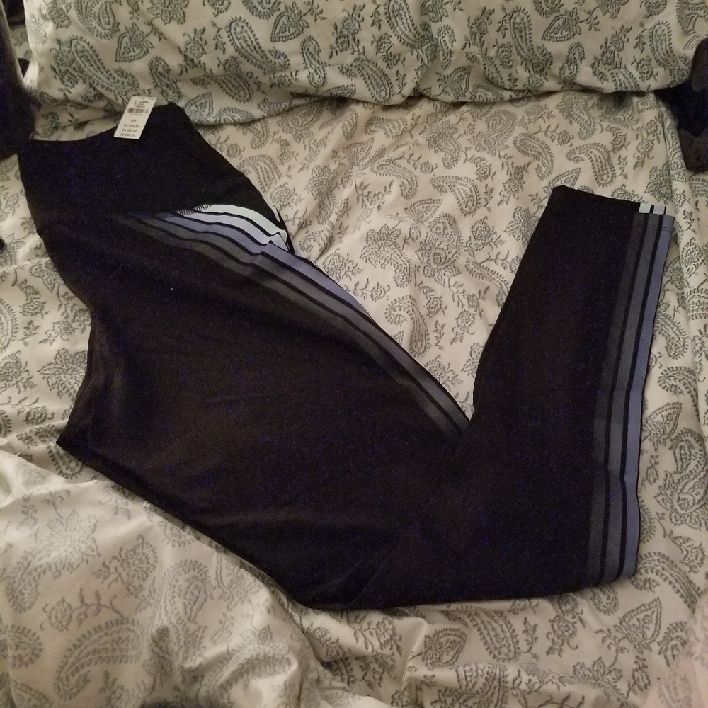 Pink ultimate highwaist leggings